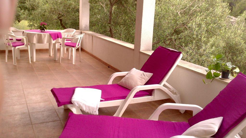 Holiday Home Oliveta Brela Kamer foto
